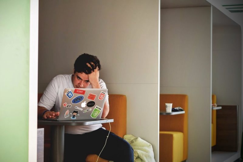 Stres na poslu – kako ga prevazići i izboriti se sa njim?