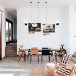 Velika dnevna soba sa izlazon na terasu.